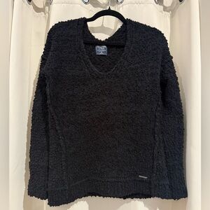 Abercrombie and Fitch Size XS Black V-Neck Fuzzy Sweater Preloved